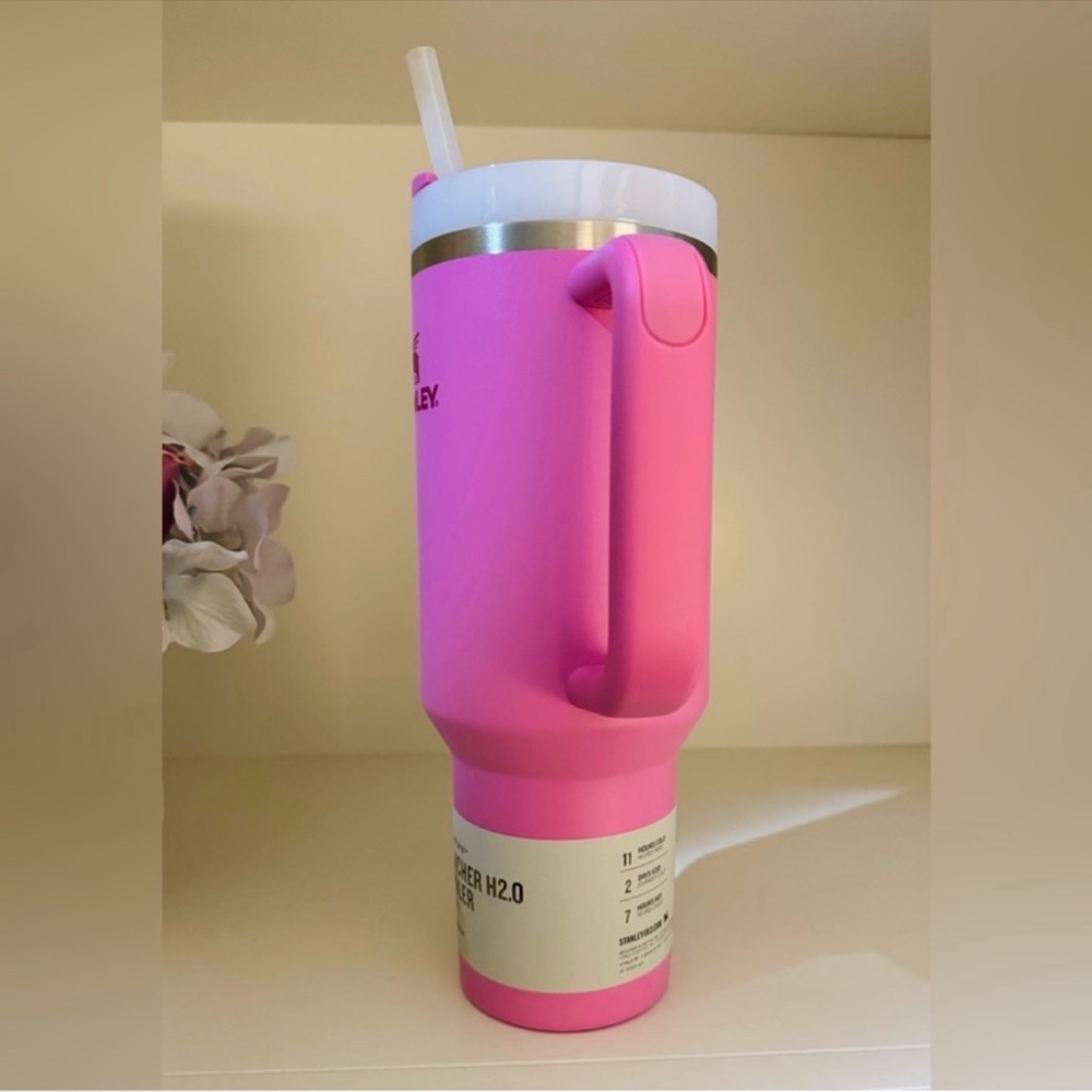 🎉LAST CHANCE🎉Stanley‎ 40oz. Quencher H2.0 FlowState Tumbler Peony - Picture 7 of 8